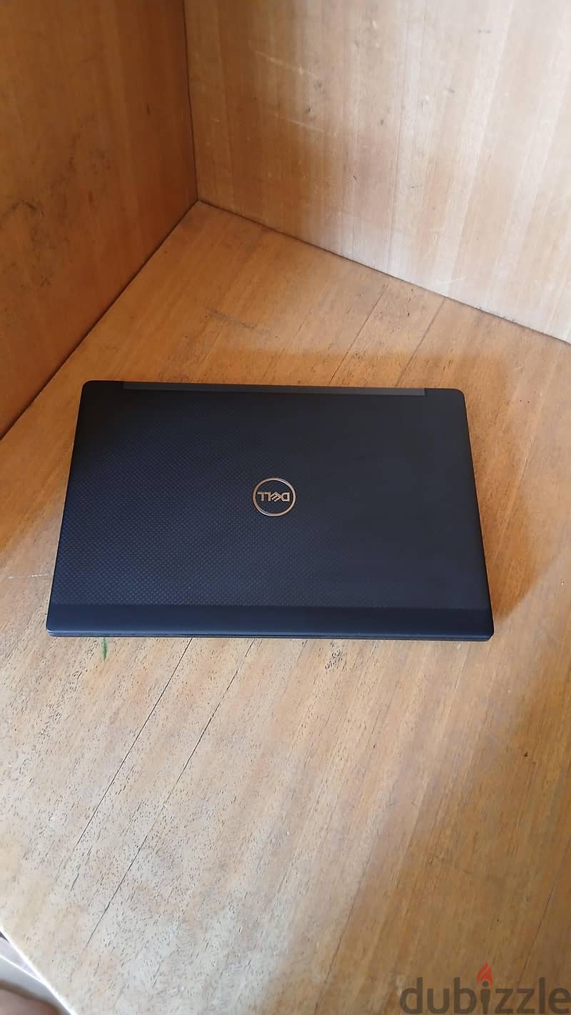 Dell Latitude 7390 3