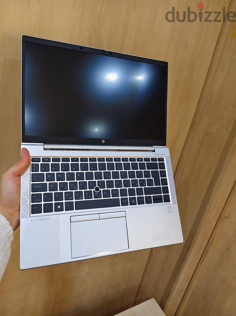 Hp elit book 845 Ryzen 5 4