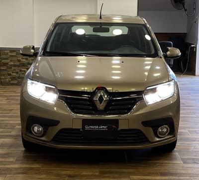 Renault Sandero 2021