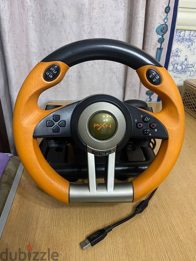 Orange gaming wheel , compatible with ps4 , xbox , pc 1