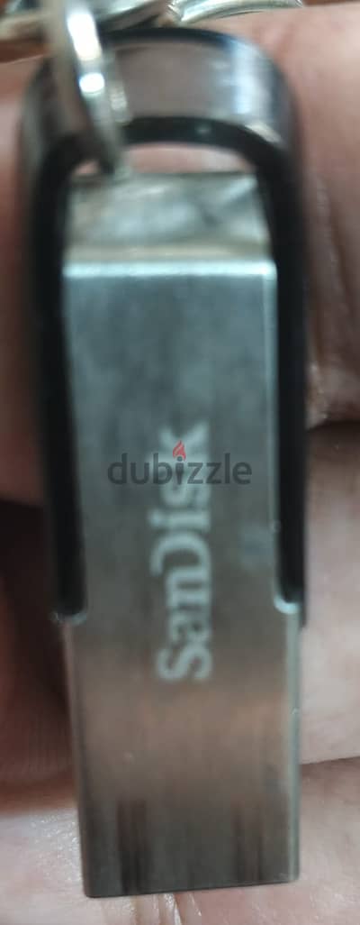 Sandisk 64gb Ultra Flair + Adata 32gb Flash Drives
