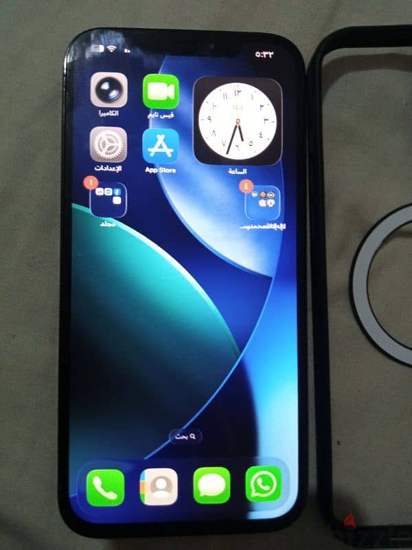 iphone 12 pro max 4