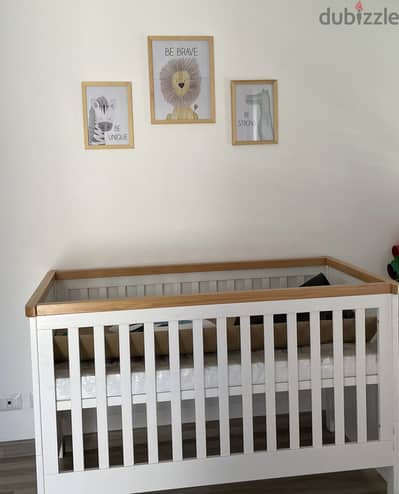 Mothercare convertible baby/toddler crib