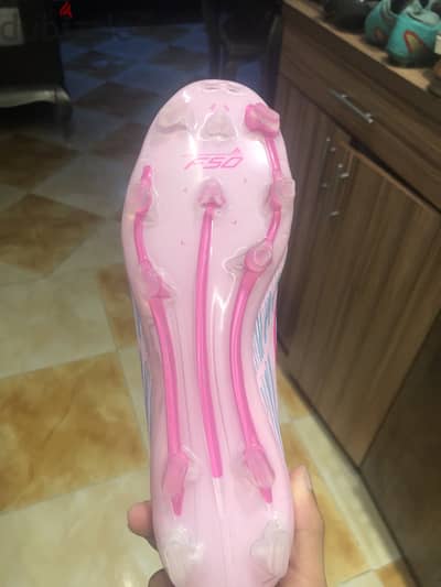 ستارز F50 بينك مقاس 41