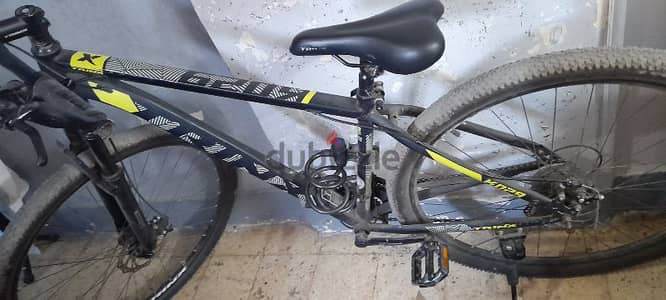 عجله ترينكس K029 للبيع استعمال شهر ب 6500    للتواصل الرقم 01033867692