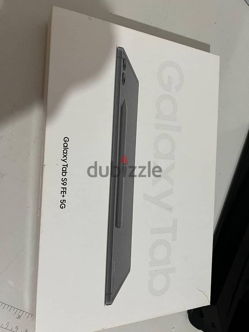 Samsung galaxy tap S9 FE+ 3