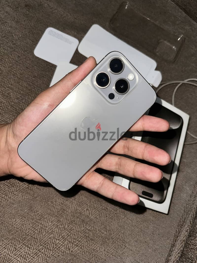 Apple - iPhone 15 Pro 2