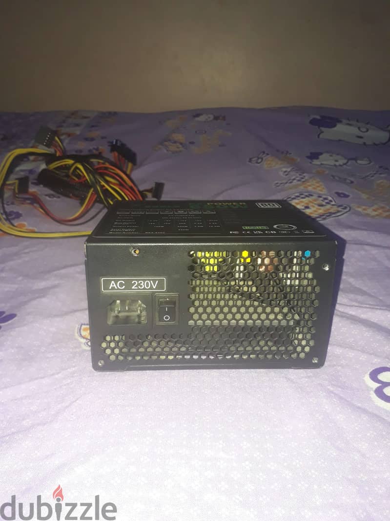 Power Supply 650 Watt 2