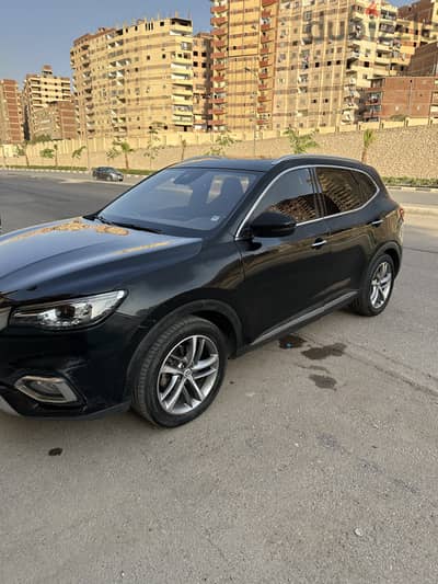 ام جى اتش اس 2021  MG HS 2021 Trophy