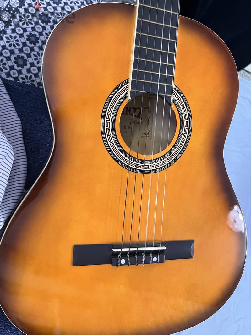 WINZZ AC851 Classical Acoustic Guitar – Nylon Strings 3