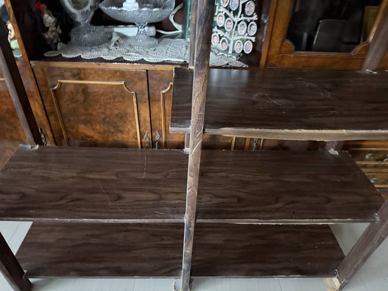 Wooden shelves 3