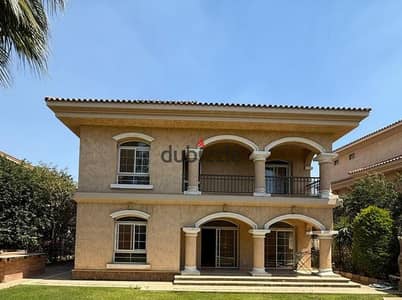 For sale Villa Model G in Madinaty in V2 with a swimming pool garden view