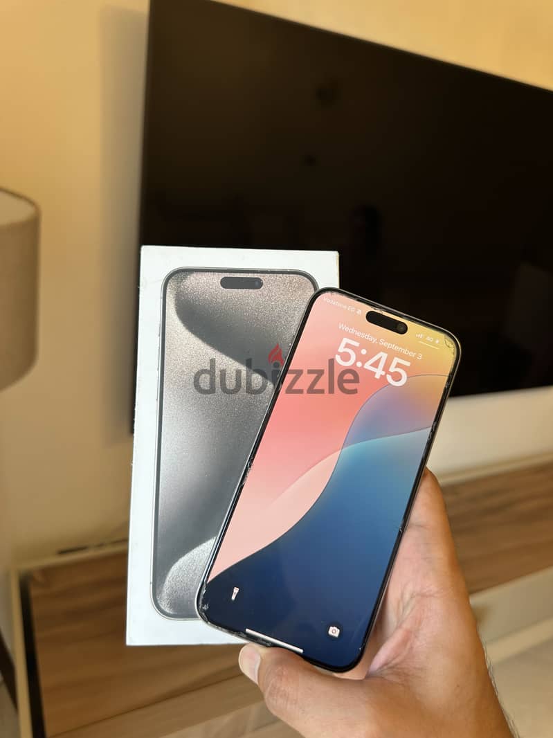 Apple - iPhone 15 Pro Max 2