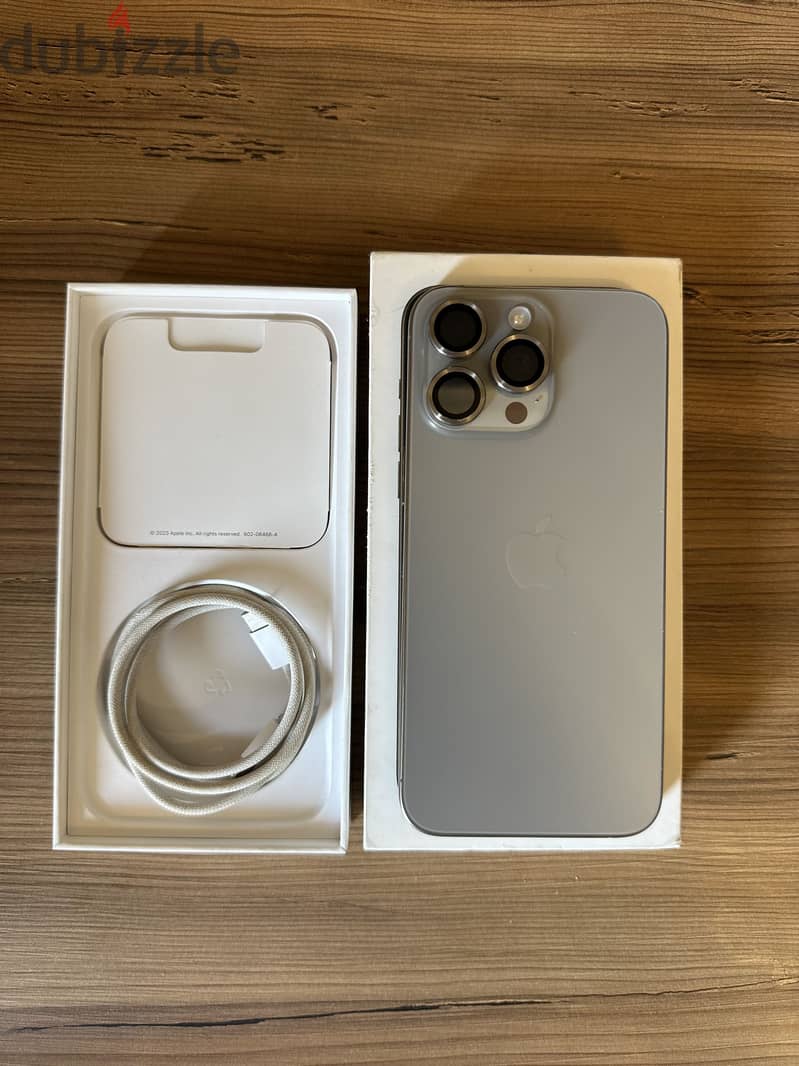 Apple - iPhone 15 Pro Max 6