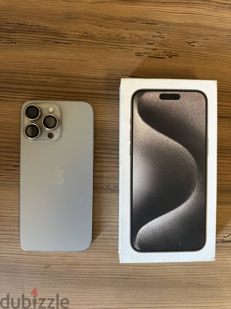 Apple - iPhone 15 Pro Max 9