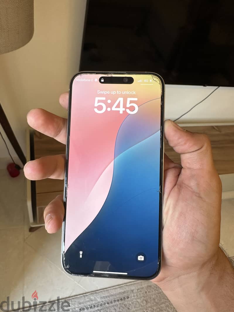 Apple - iPhone 15 Pro Max 12