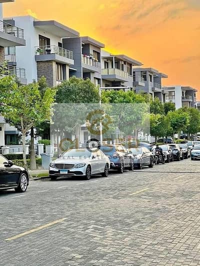 114m² apartment for sale with a 54% discount, opposite Cairo Airport