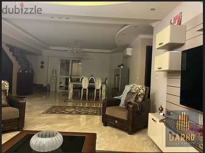 دوبلكس ٤٠٠م فاخر للبيع بالسياحية السادسة ٦ أكتوبر، أول سكن مفروش، حديقة ٧٥٠م، جراج سيارتين، ٤ غرف، بجوار مول العرب