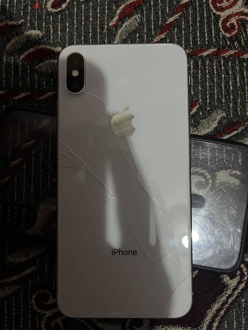 Apple - iPhone XS Max 2