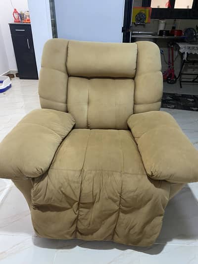 كرسى هزاز دوار ٣٦٠ درجه سرير