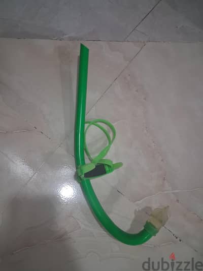 سنوركل بحالة ممتازة السعر ٣٥٠