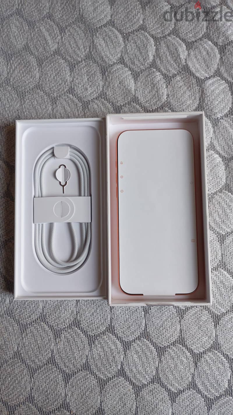 Apple - iPhone 17 Pro Max Orange 1