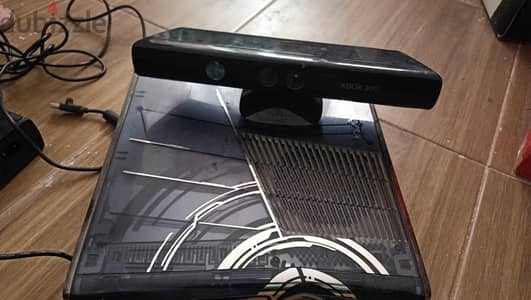 Xbox 360 -Halo 4 Limited Edition with Kinect
