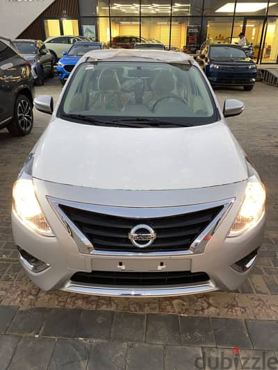 Nissan Sunny Super salon 2027