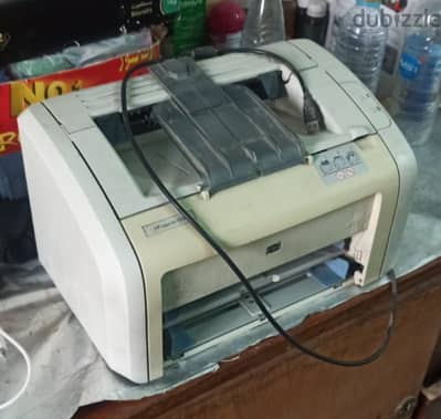 طابعة ليزر من نوع HP LaserJet 1018