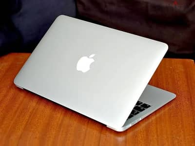 Apple MacBook Air 2015 رجّع الكلاسيك بيرجعلك القوة والبساطة
