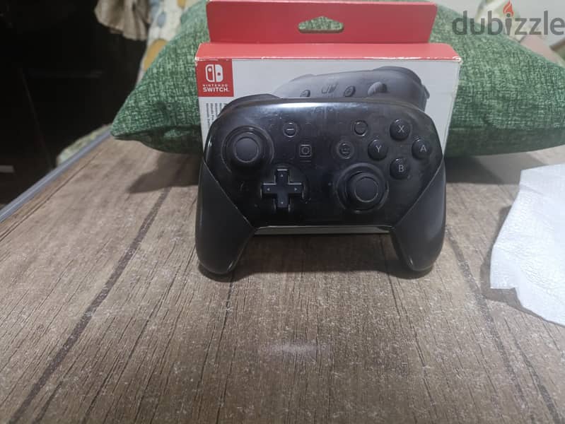 Nintendo switch pro controller 2