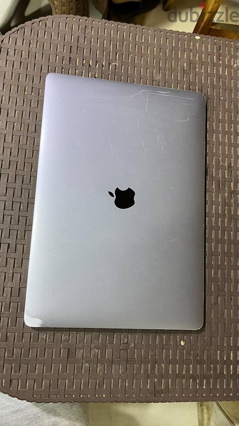 MacBook pro 2019 7