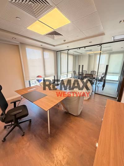 مكتب للايجار متشطب بالتكيفيات علي المحور مباشره اركان بلازا Office for rent, finished with air conditioning, right on the axis at Arkan Plaza