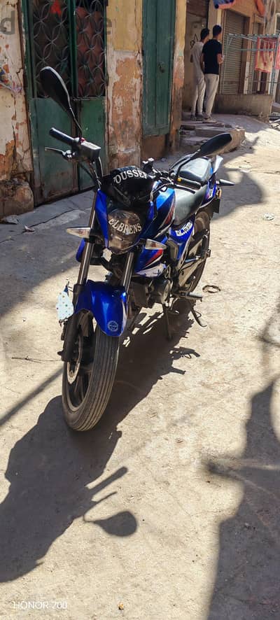 مكنه بينلي vlr sport 200