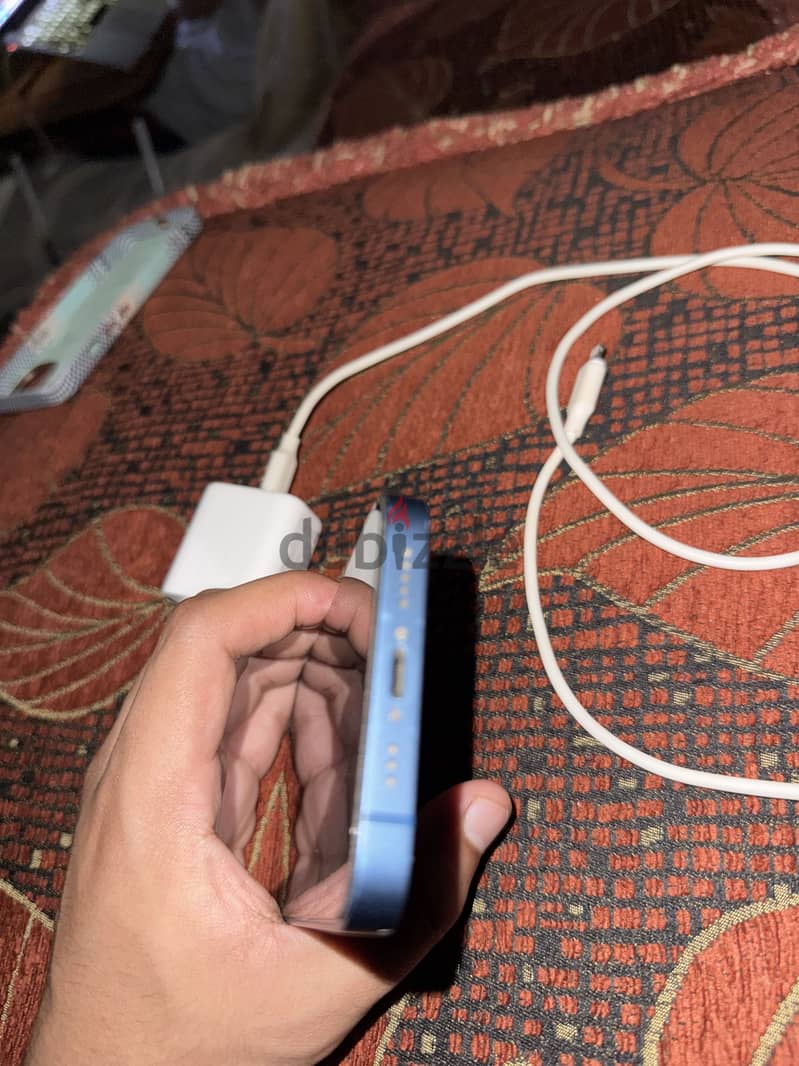 Apple - iPhone 13 9