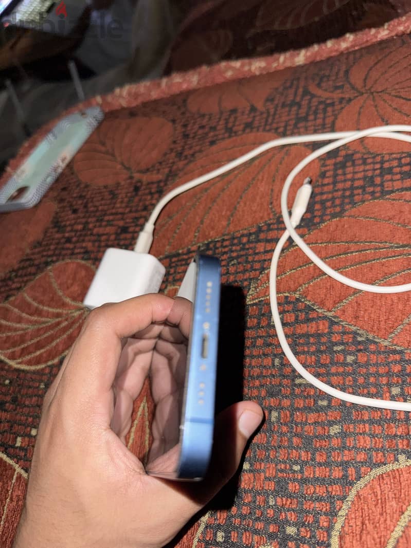 Apple - iPhone 13 9