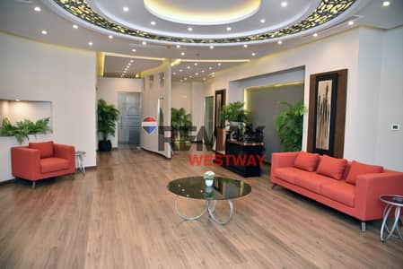مكتب اداري للايجار متشطب بالفرش علي المحور مباشره وشارع البستان الشيخ زايد Office for rent, fully furnished, directly on the axis and Al-Bustan Street