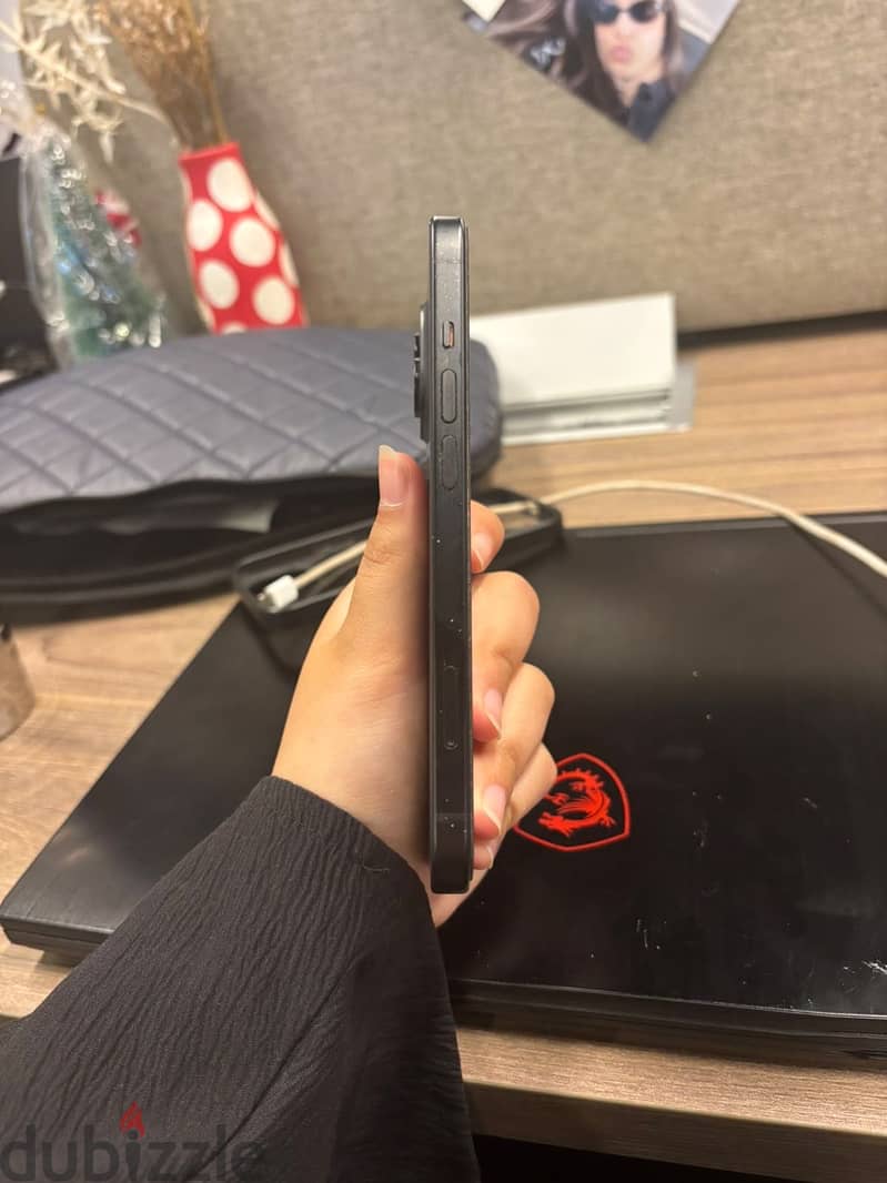 Apple - iPhone 15 2