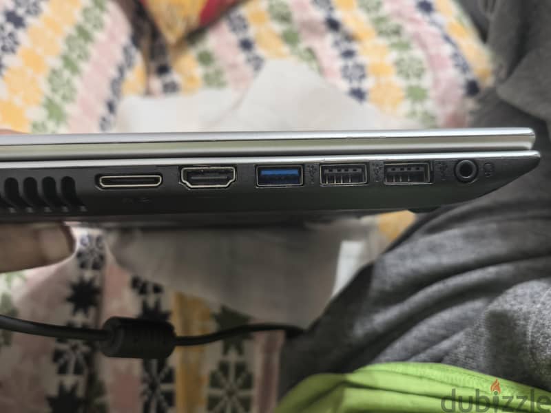 acer aspire v5 touch screen 7