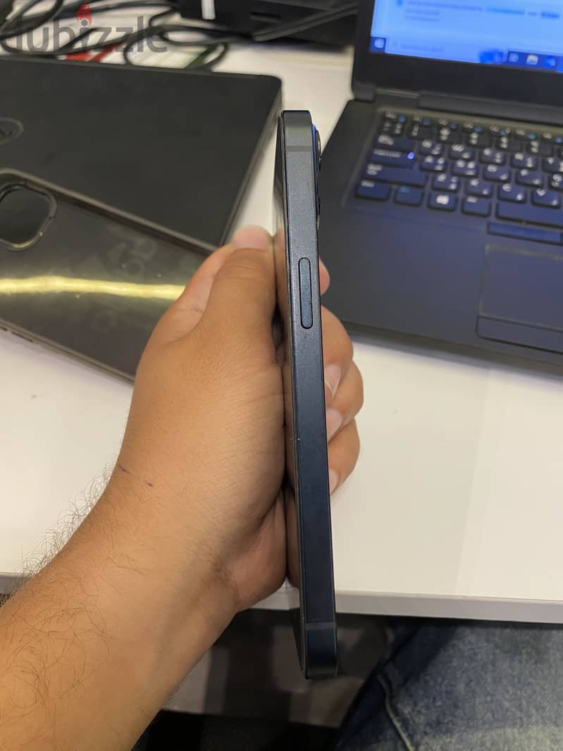 Apple - iPhone 13 2