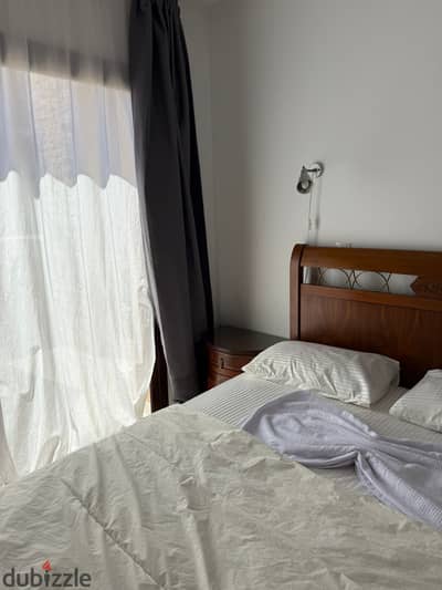 Luxury Studio in Marina 1 Steps from the Marina