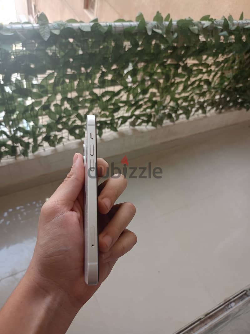 Apple - iPhone 12 5