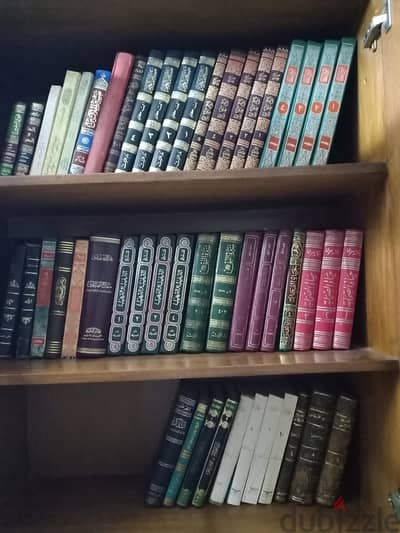 مكتبة إسلامية تاريخية انظر الصور