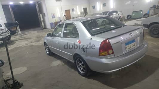 Hyundai Verna 2009