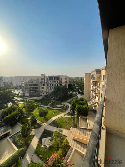 145 sqm apartment for rent in Madinaty (B8, Group 83). Features high-quality Talaat Moustafa finishing and underground parking. An exceptional deal.