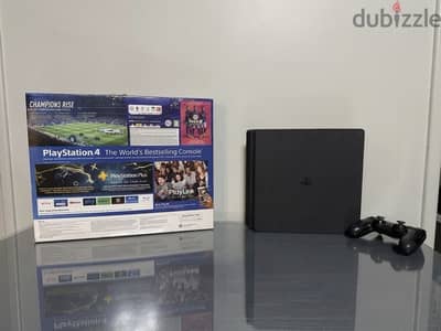 PS4 Slim (500GB)