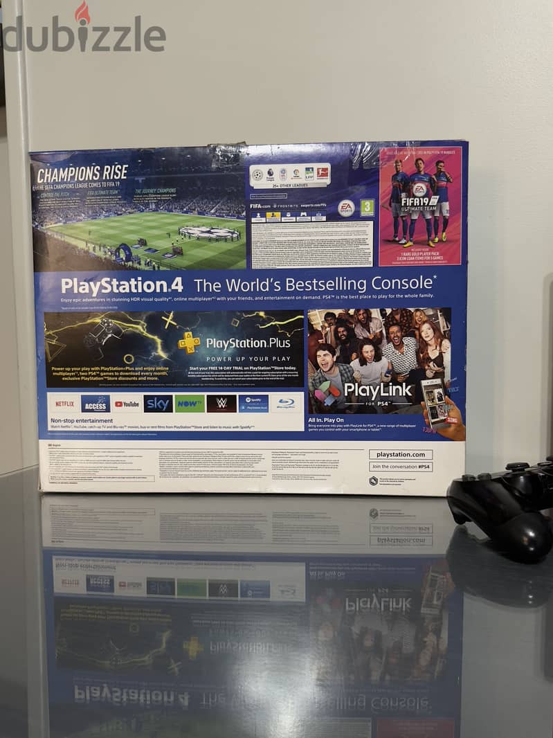 PS4 Slim (500GB) 1