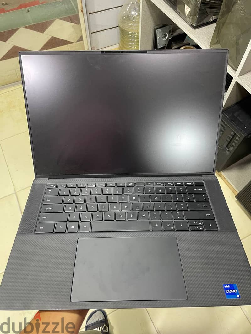 Dell precision 5560 3