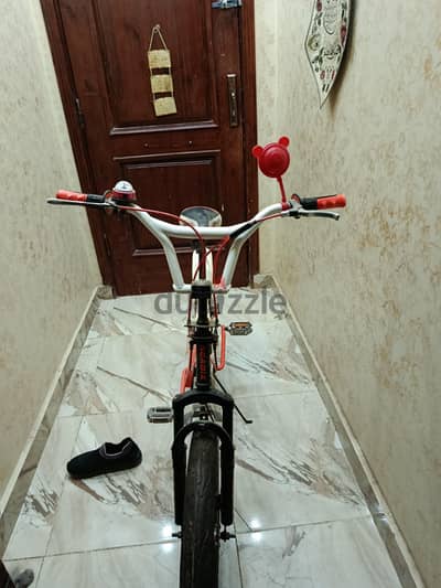عجلة نيجر BMX