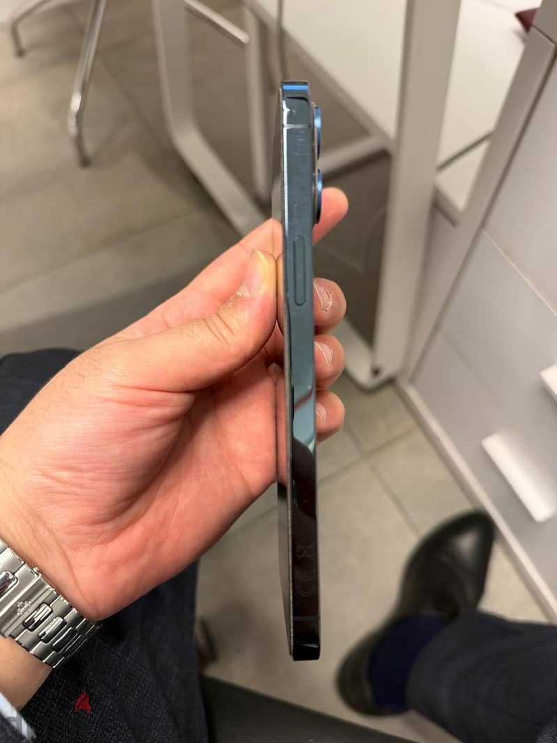 Apple - iPhone 12 Pro Max 2
